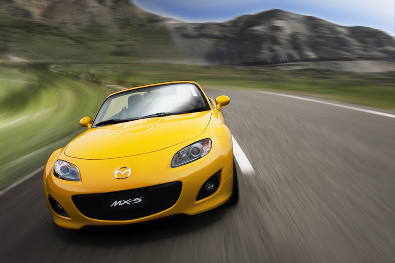 Illustration for article titled 2009 Mazda MX-5 Miata: Celebrating 20 Years With A Chi-Town Party